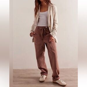 Free People We The Free Hayden Carpenter Pants in Brown Tan Size Medium EUC